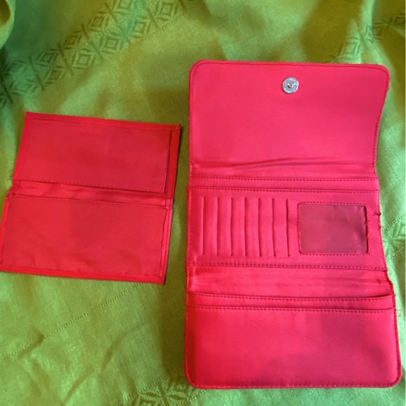 J Crew Quilted Holiday Purse with Matching Wallet - Picture 6 of 16